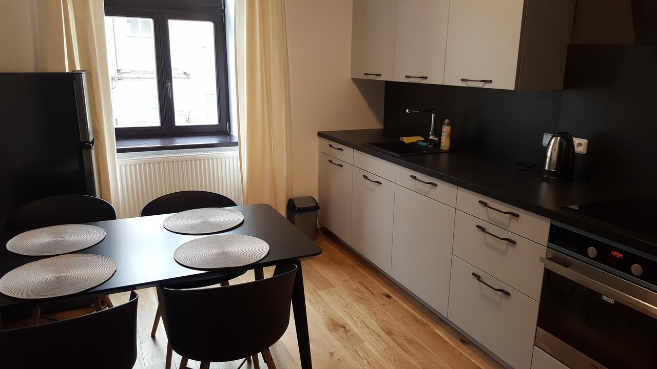 The Gusto Apartman Хомутов Экстерьер фото