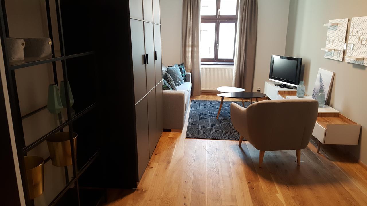 The Gusto Apartman Хомутов Экстерьер фото