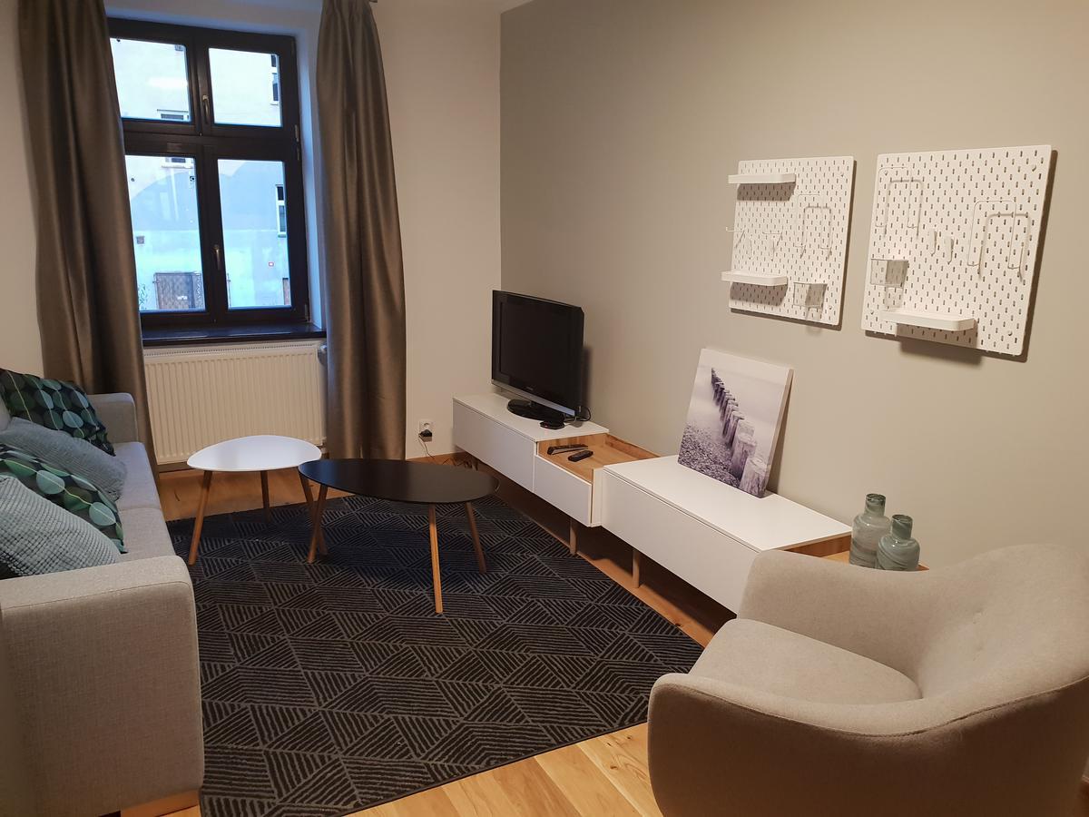 The Gusto Apartman Хомутов Экстерьер фото